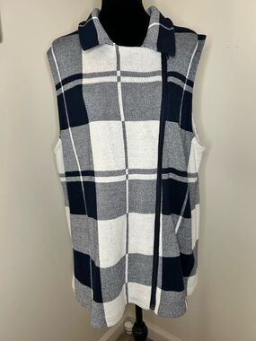 Chaps Black White Gray Plaid Sleeveless Zip Vest